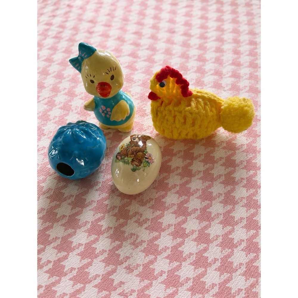 Easter Spring Decor Lot of 4 Ceramic Chick Crochet Hen Teddy Bear Blue‎ Egg Farm
